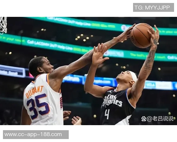 布克表现不佳19投仅6中仍砍24分9板9助却伴随4次失误令人担忧