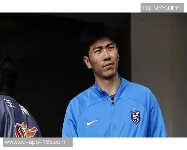 武汉三镇与30岁后卫刘奕鸣续约成功曾随队夺得中超冠军荣耀